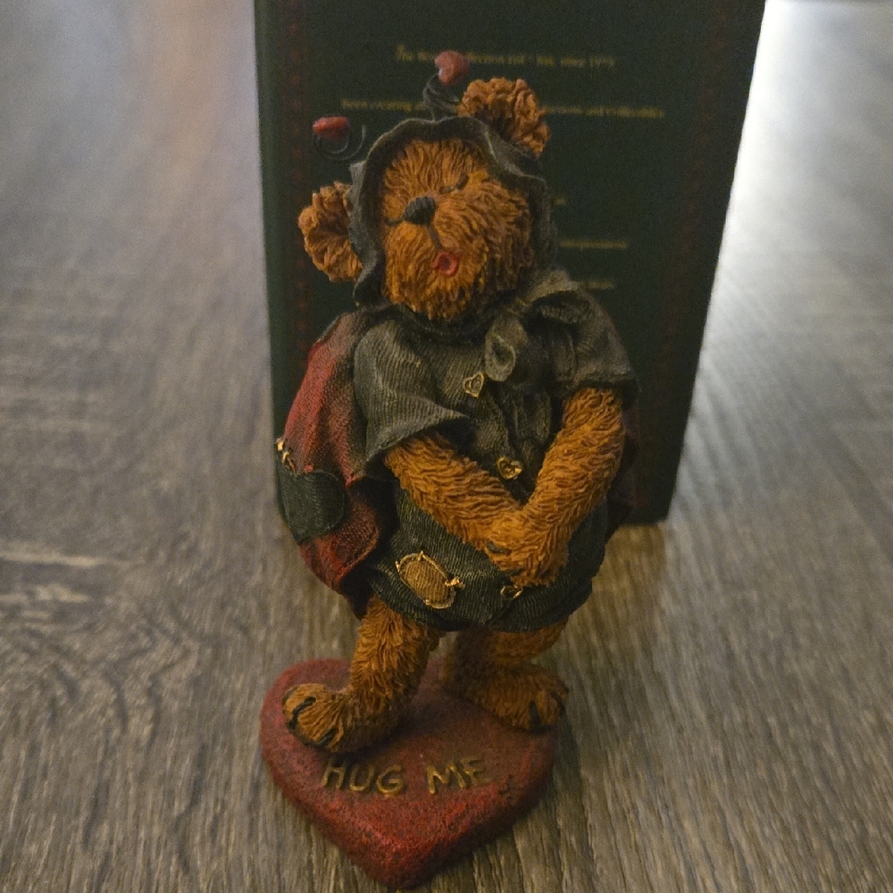Boyds Bears Brown Bear with Red Heart Figurine